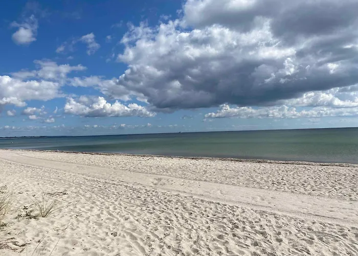 Lovely Bright Summer House In Marielyst *